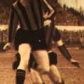 Уроженец Стокгольма ЛЕННАРТ СКОГЛУНД (1929 г.р.) отбегал в качестве полузащитника за ИНТЕР 257 матчей, забив попутно 57 мячей, всего играл 9 сезонов (1950-59 г.г.)